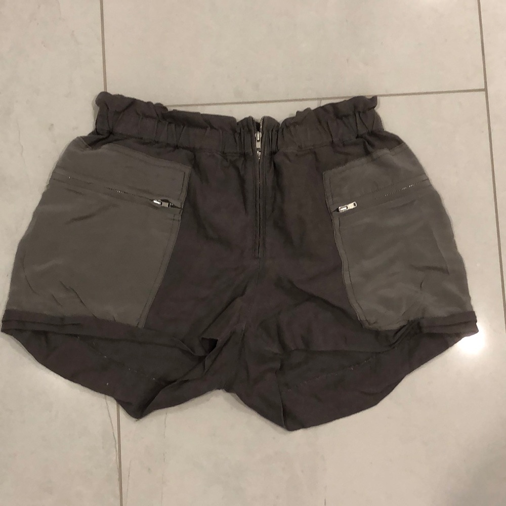 Aritzia shorts!
